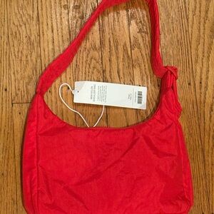BAGGU Mini Shoulder Bag Vibrant Red